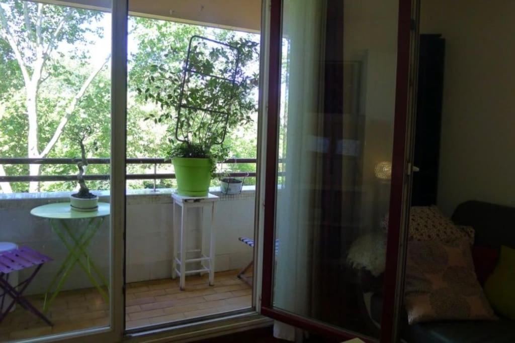 F3 Avec Balcon 5 Min Gare Sqy Et Parking Gratuit Apartman Guyancourt Kültér fotó