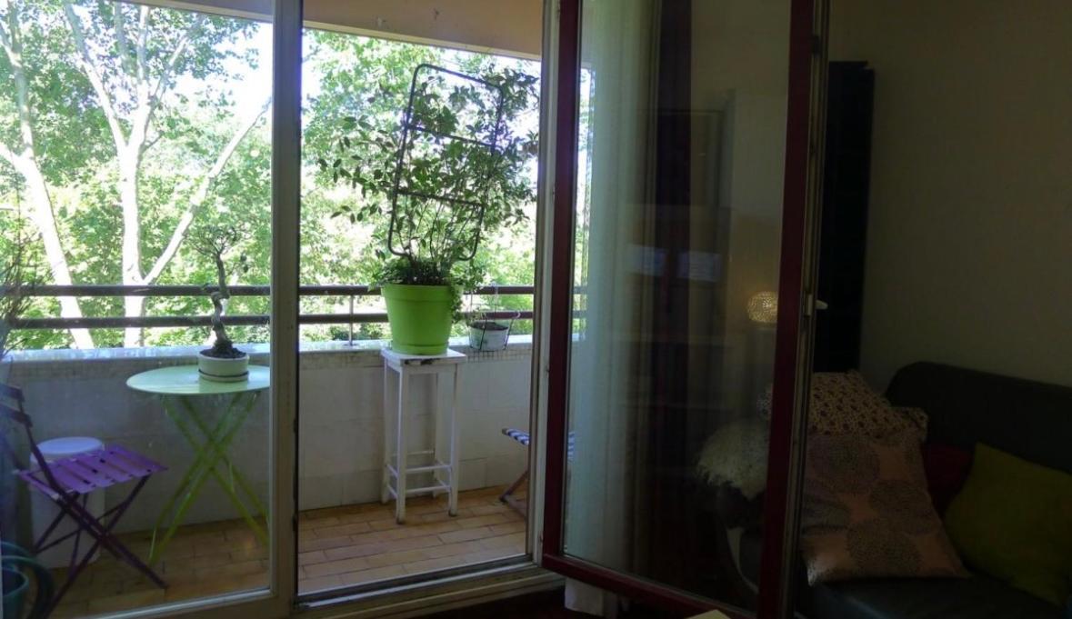 F3 Avec Balcon 5 Min Gare Sqy Et Parking Gratuit Apartman Guyancourt Kültér fotó
