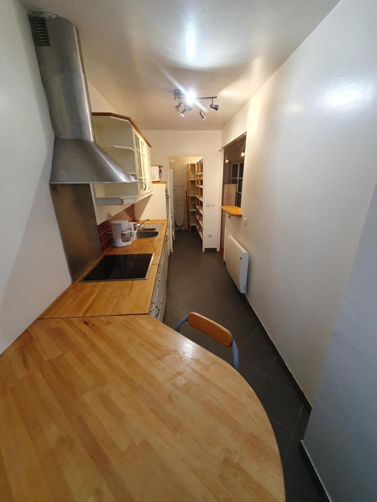 F3 Avec Balcon 5 Min Gare Sqy Et Parking Gratuit Apartman Guyancourt Kültér fotó