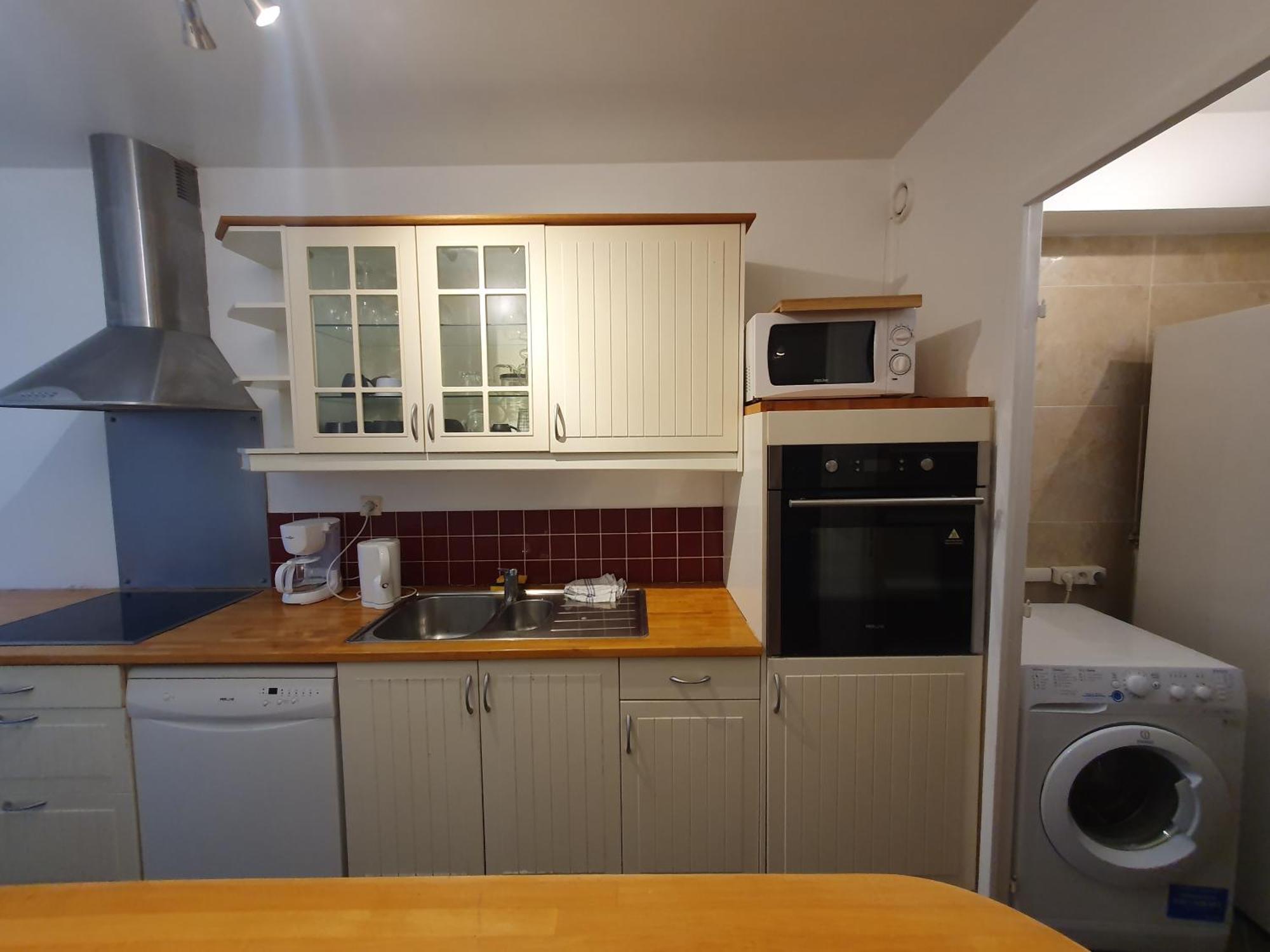 F3 Avec Balcon 5 Min Gare Sqy Et Parking Gratuit Apartman Guyancourt Kültér fotó