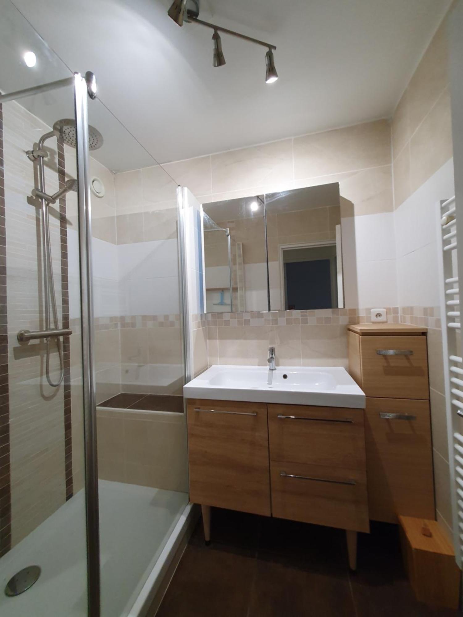 F3 Avec Balcon 5 Min Gare Sqy Et Parking Gratuit Apartman Guyancourt Kültér fotó
